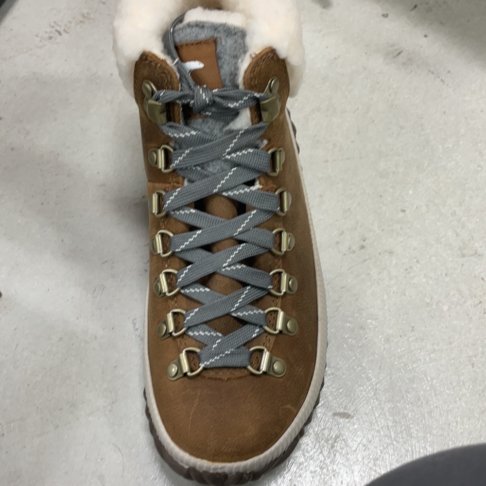 Sorel Out N About Plus Conquest - Picture 3 of 8